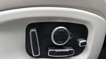 Jaguar I-Pace R-Dynamic HSE Black
