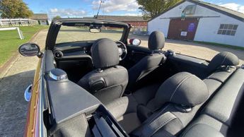 MINI Convertible Cooper Classic