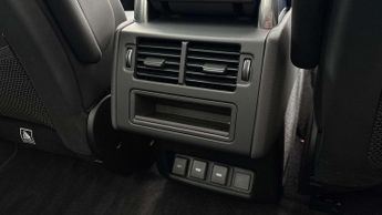 Land Rover Discovery Dynamic SE