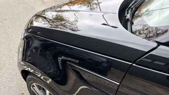 Land Rover Discovery Dynamic SE