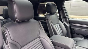 Land Rover Discovery Dynamic SE