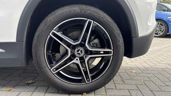 Mercedes-Benz GLA AMG Line