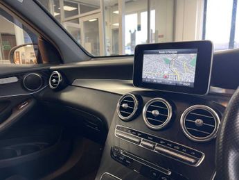 Mercedes-Benz GLC Night Edition