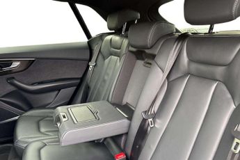 Audi Q8 Black Edition