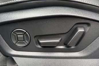 Audi Q8 Black Edition