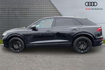 Audi Q8 Black Edition