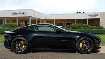 Aston Martin Vantage 