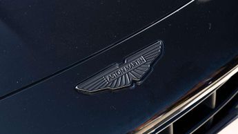 Aston Martin Vantage 