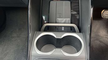 BMW Ix2 Shadow Edition