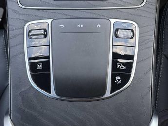 Mercedes-Benz GLC AMG Line