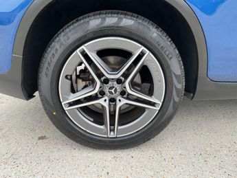 Mercedes-Benz GLC AMG Line