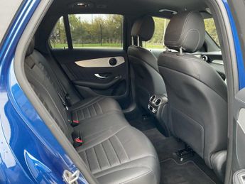 Mercedes-Benz GLC AMG Line