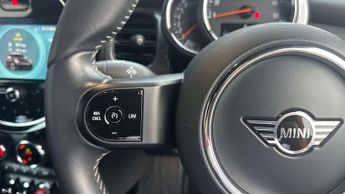 MINI Hatchback Cooper Exclusive