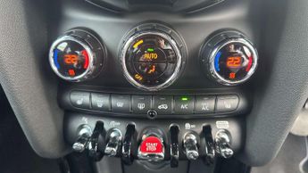 MINI Hatchback Cooper Exclusive