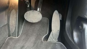 MINI Hatchback Cooper Exclusive