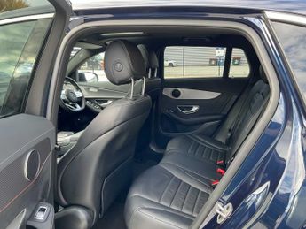 Mercedes-Benz EQC AMG Line