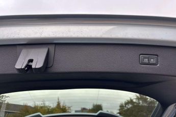 Audi Q7 Black Edition