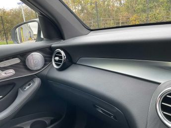 Mercedes-Benz GLC AMG Line
