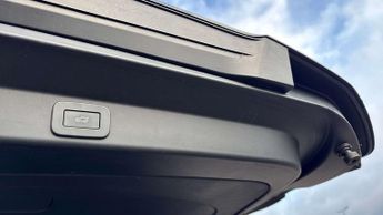 Land Rover Range Rover Sport Dynamic SE