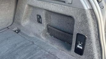 Land Rover Range Rover Sport Dynamic SE