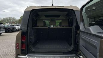 Land Rover Defender XS Edition