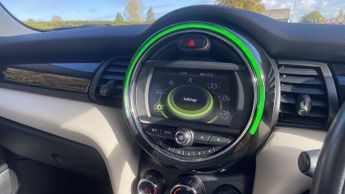 MINI Hatchback Cooper