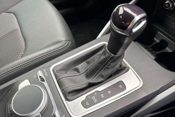 Audi Q2 Black Edition