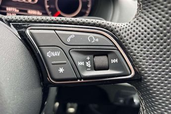 Audi Q2 Black Edition