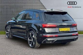 Audi Q7 Black Edition
