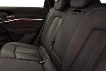 Audi Q8 Black Edition