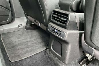 Audi Q4 S Line