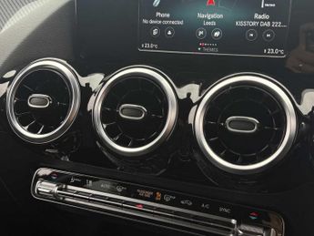 Mercedes-Benz GLA AMG Line