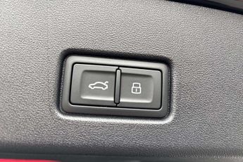 Audi Q4 Black Edition