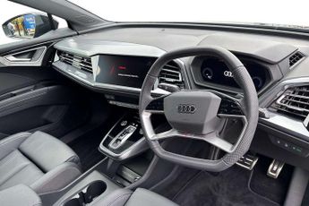 Audi Q4 Black Edition