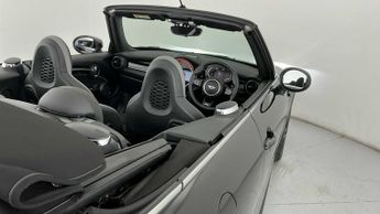 MINI Convertible Cooper Sport