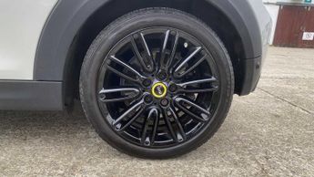 MINI Hatchback Cooper S Level 2