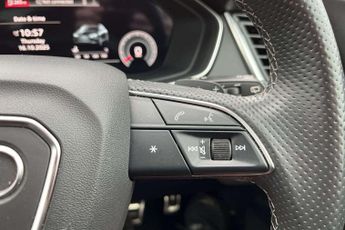 Audi Q5 S Line