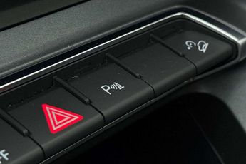Audi Q3 Edition 1
