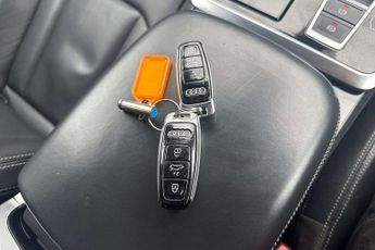 Audi Q7 Black Edition