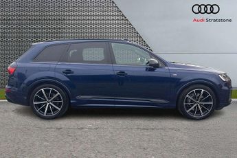 Audi Q7 Black Edition