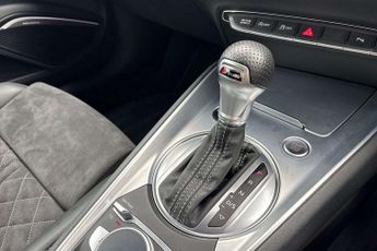 Audi TT Black Edition