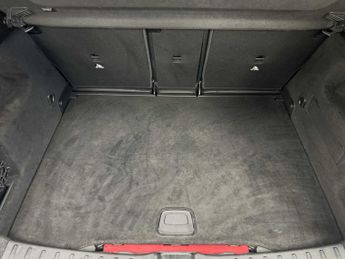 Mercedes-Benz GLA Exclusive Edition