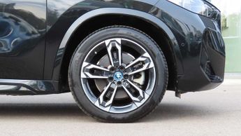 BMW Ix1 M Sport