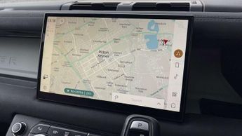 Land Rover Defender X-Dynamic SE