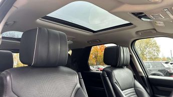 Land Rover Discovery HSE Luxury