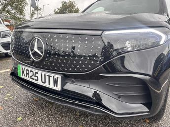 Mercedes-Benz EQB AMG Line Premium Plus