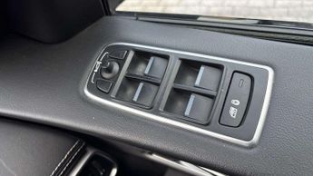 Jaguar F-PACE R-Sport