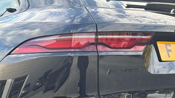 Jaguar F-PACE R-Dynamic S