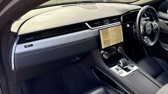 Jaguar F-PACE R-Dynamic S