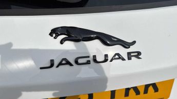 Jaguar F-PACE R-Dynamic Black